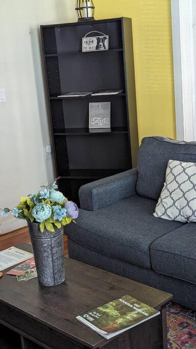 Escape On Hambright'S Alley! Walk 2 Everything! Cyclists Welcome! 1St Fl Unit A Cumberland Eksteriør bilde
